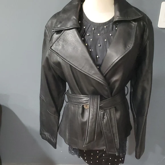 Coldbrook Classic Black Leather Belted Jacket - Picture 3 of 11